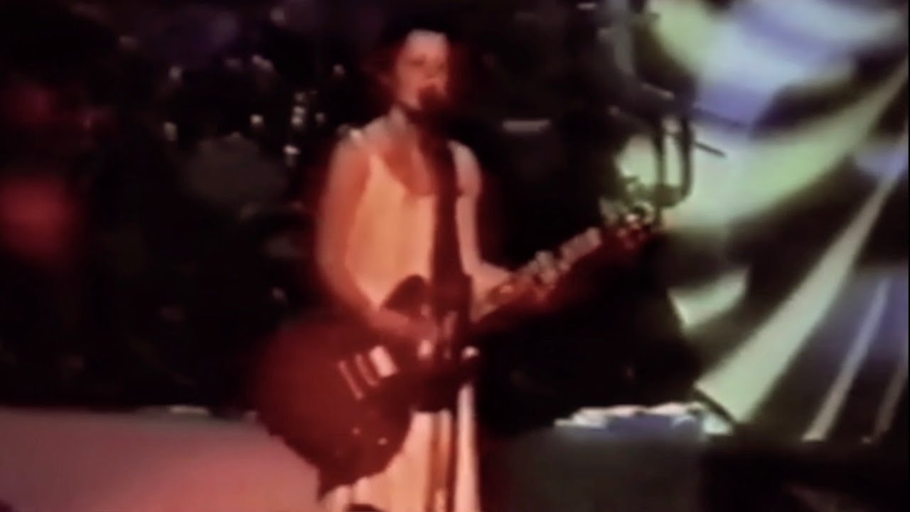 New & Enhanced! Daffodil Lament, Paris, 1995 (The Cranberries)