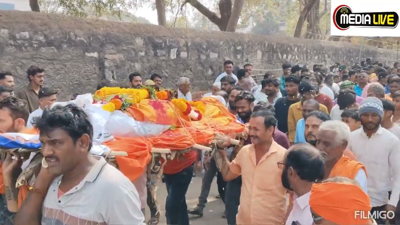 पोलीस अधीक्षकांना जर ती वार्ता कळाली असती तर आज तिघांचा जीव वाचला असता, तिघांवर अंत्यसंस्कार...