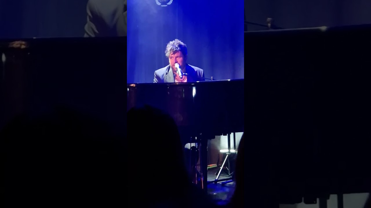 Pablo Lopez - Intro + Donde - Paris 10/11/2024