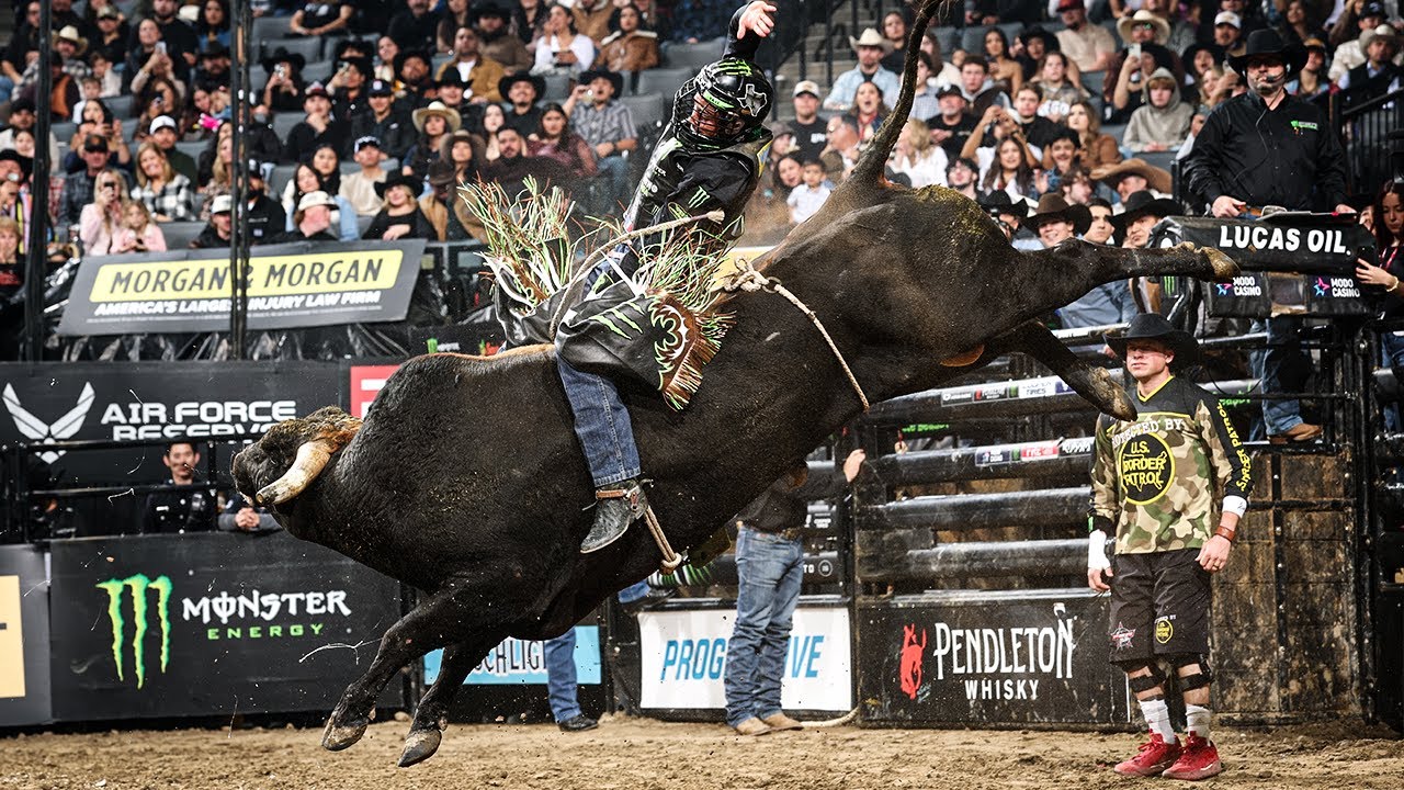 Dalton Kasel rides Sour Patch for 90.55 Points | PBR UTB Highlight