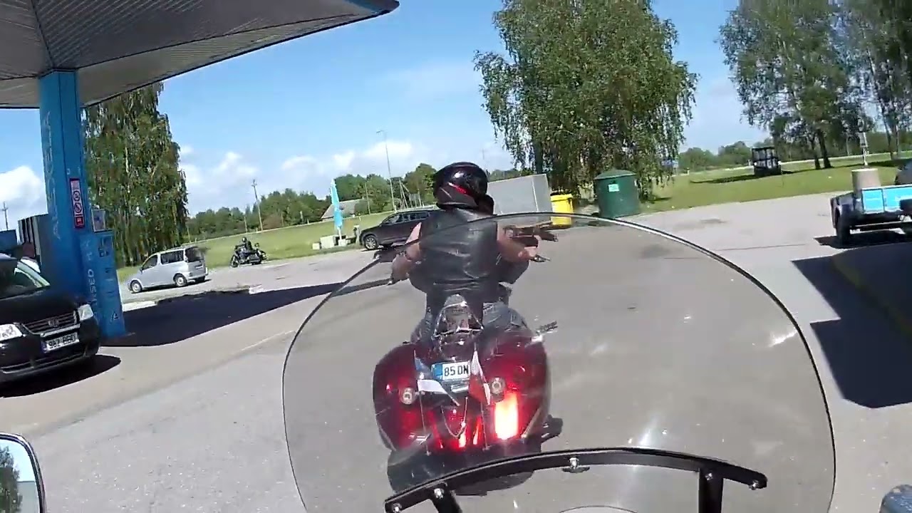Путешествие в Пярну. HONDA VTX 1300, YAMAHA XVS 1300, KAWASAKI VN 1700...