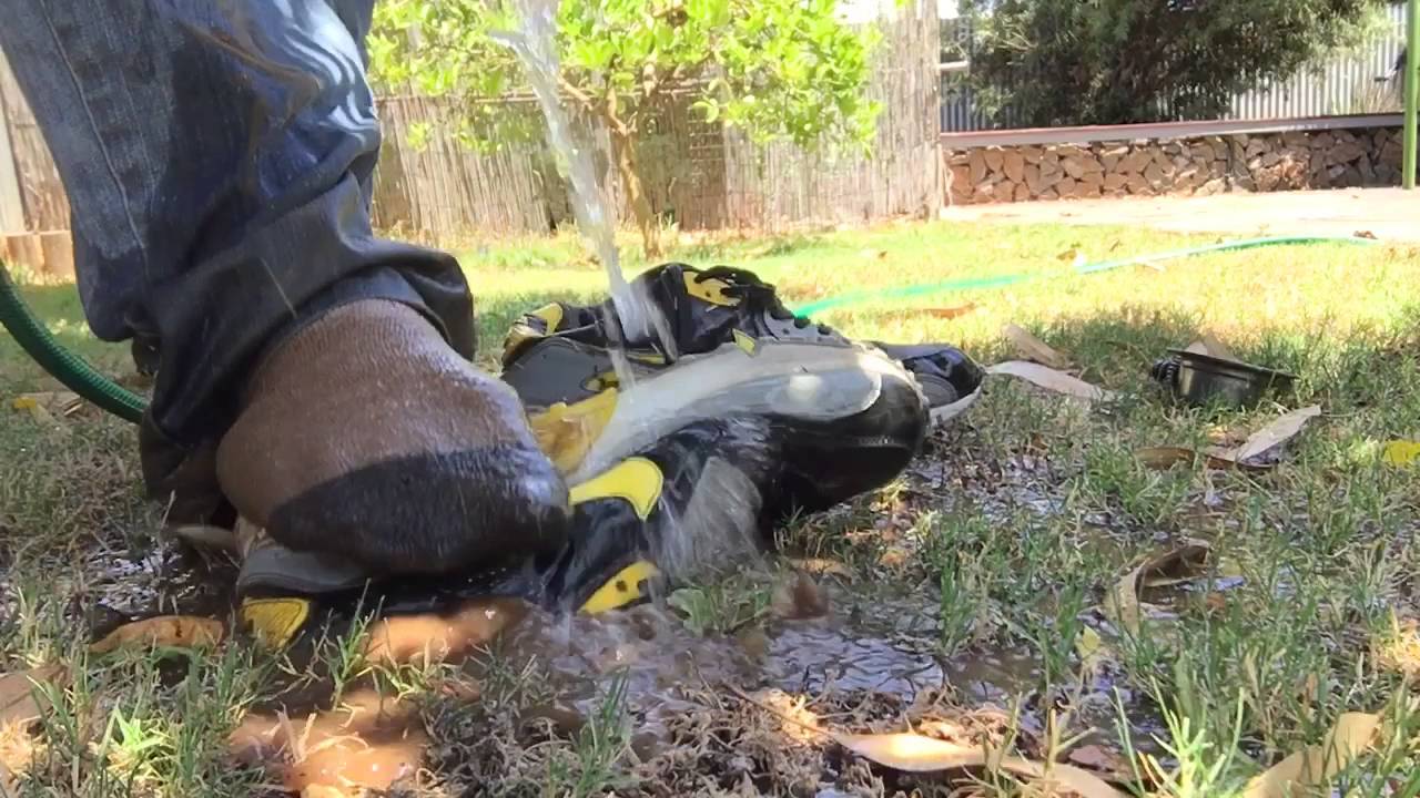 Muddy Airmax Cleanup
