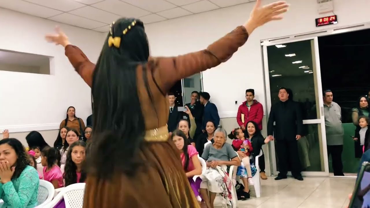 NO TEMPO DELE | Amanda Andrade-Dançando com Deus.