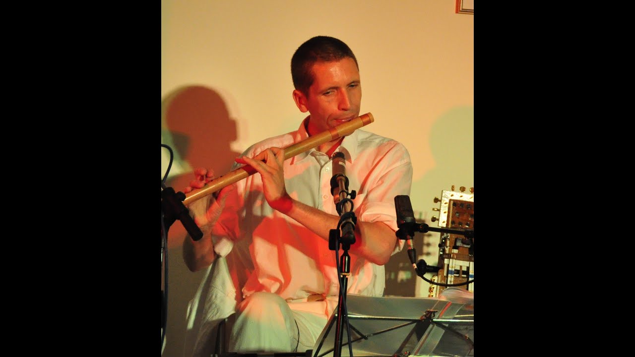 Sri Chinmoy`s melodies performed by flute (Arthada)