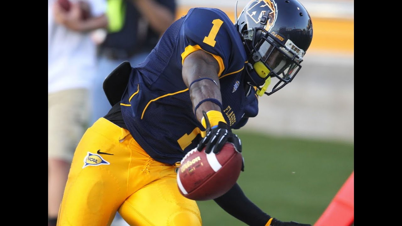 Dri Archer || The Show Goes On || 1080p ᴴᴰ