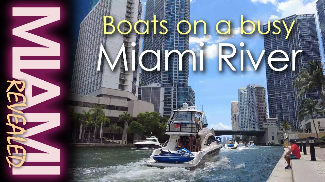 Boats on a busy Miami River