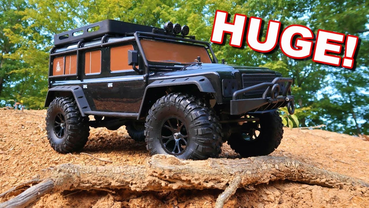 Our BIGGEST RC Crawler Ever!!! - GIANT 4x4 Truck - TheRcSaylors