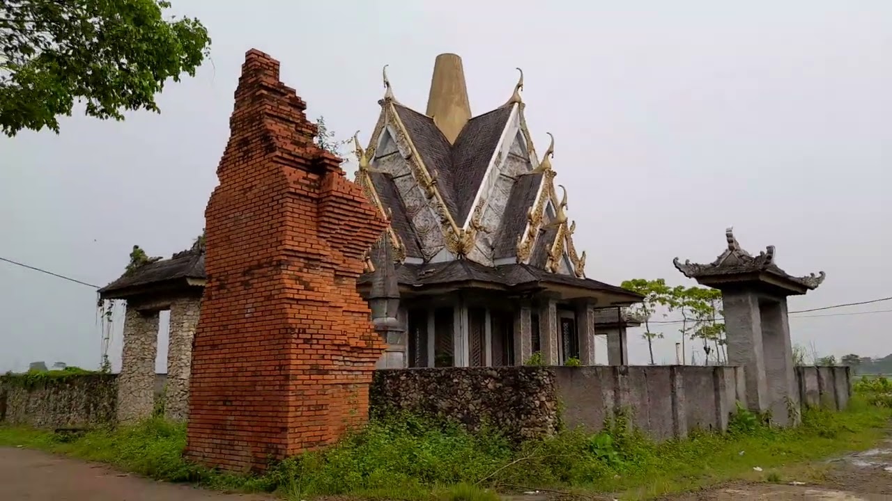 bekas lokasi syuting film kolosal(angling darma dll) 