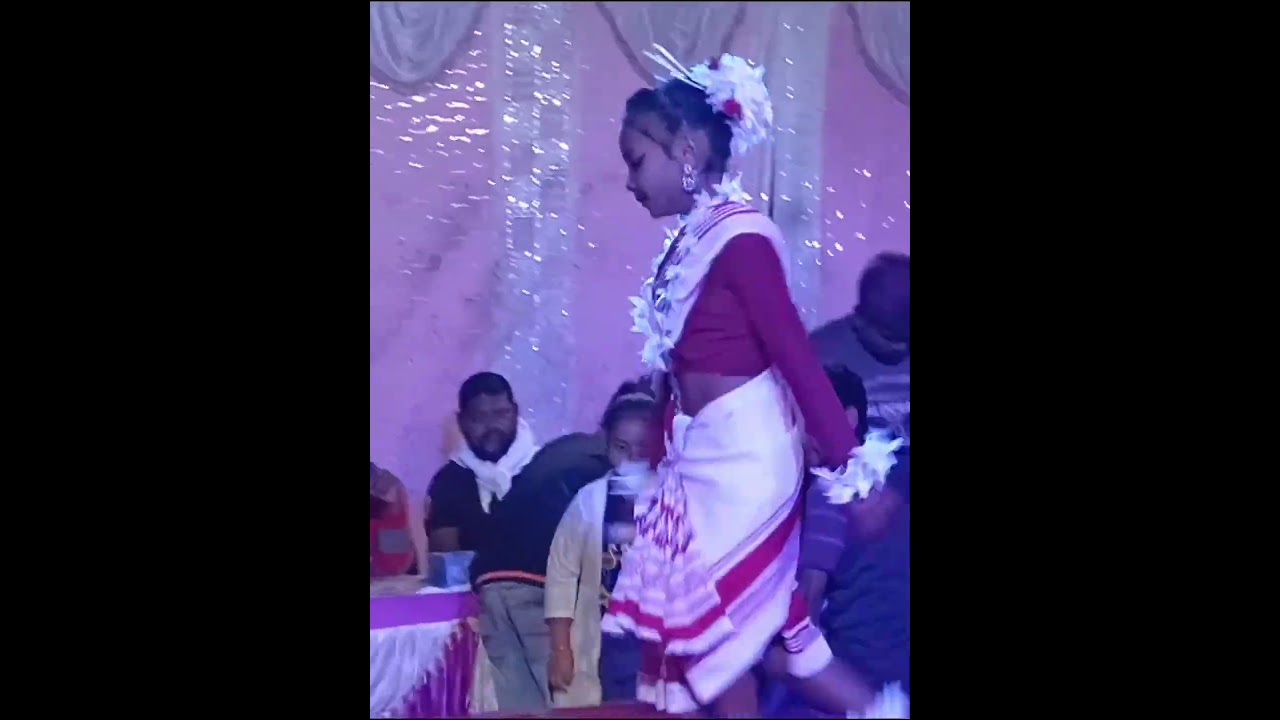 Aadivasi - Jangal Rakhwala Re #youtubeshorts #jharkhand #stageshow #nagpuri #dance #dance