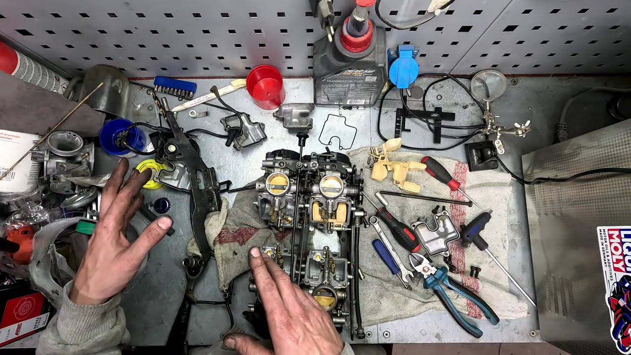 Yamaha XVZ 1300 Royal Star serwis gaźnika,wycieki z napędu...