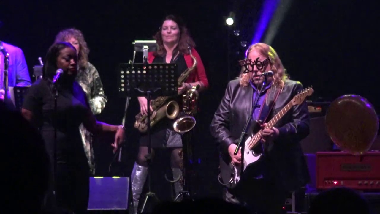 Gov't Mule NYE 2017 [4K] Maggot Brain/Auld Lang Syne/Countdown/Flashlight