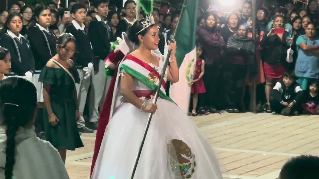 ASI LUCIO LA AMERICA EN LAS FIESTAS PATRIAS // VCL