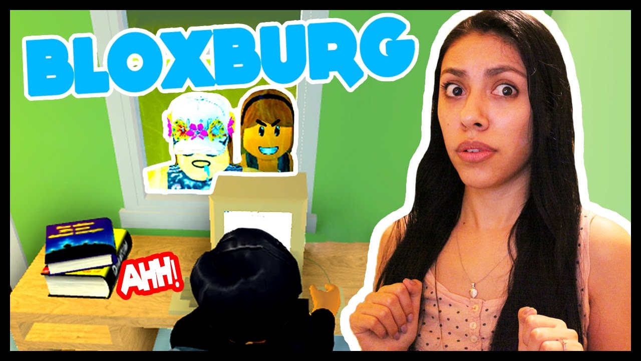 ОНИ ПРЕСЛЕДУЮТ МЕНЯ! — Добро пожаловать в Блоксбург — Roblox