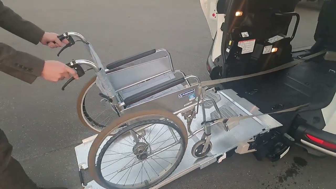 R7年ご納車　奈良県Y様　R2年式シエンタ車いすスロープ車タイプ1