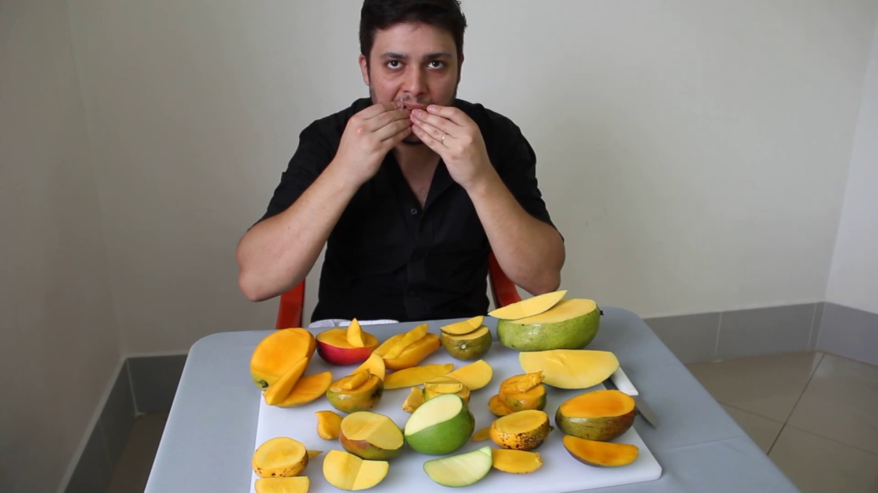 Fede Foodie en Trinidad y Tobago: probando diferentes tipos de mangos.