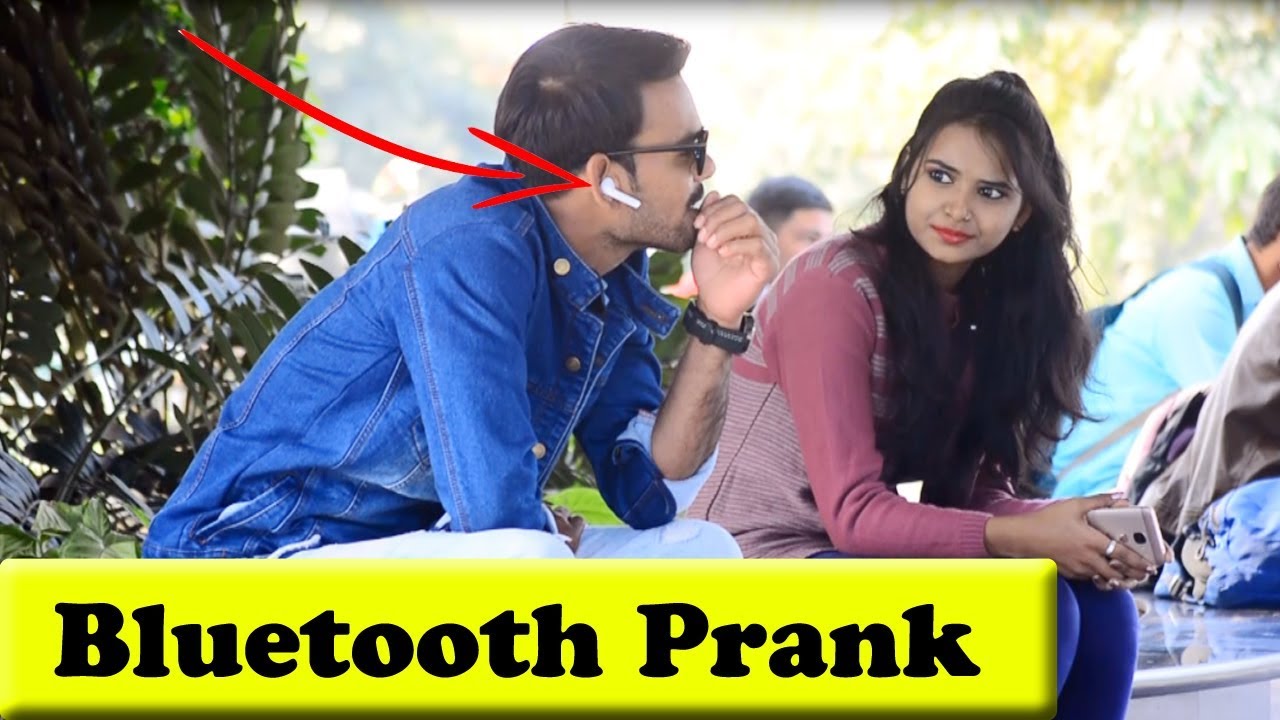 Bluetooth Call Prank | Bhasad News | 3 Jokers | Pranks in India