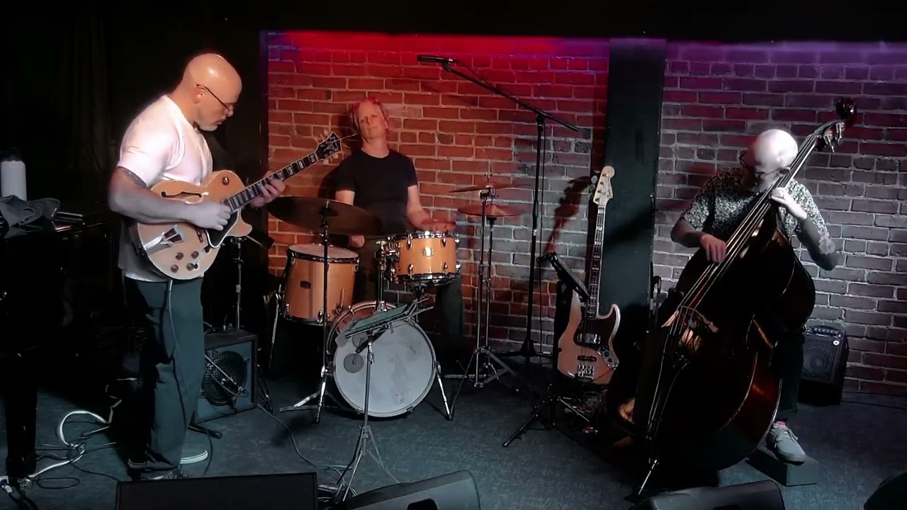 STEVE GREBANIER GUILD PLAYS  PAT METHENY sampler August 2025