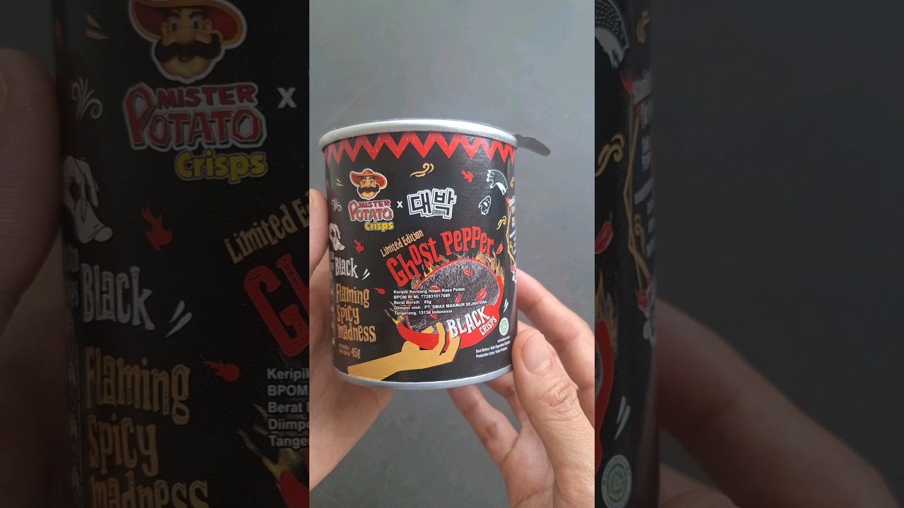 #unboxing SPICY! LIMITED EDITION! GHOST PEPPER, MR POTATO BLACK CRISPS #shorts #shortsvideo #food