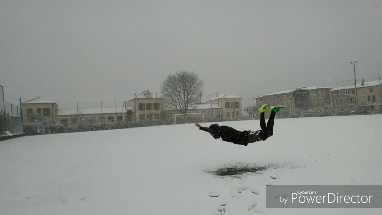 Clement HayAZ - WORKOUT - cold - SNOW - mask - TRAINING - amazig - MOTIVATION - HayAz