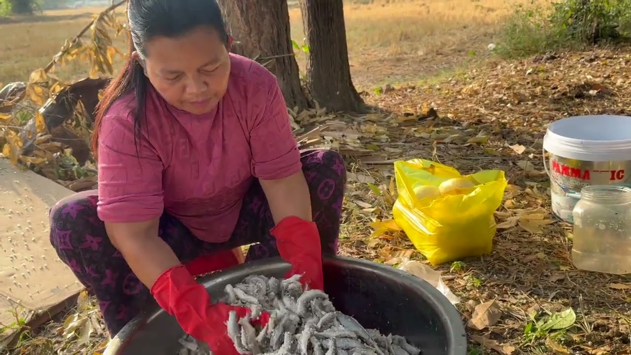 Finalize the preparation of prahok