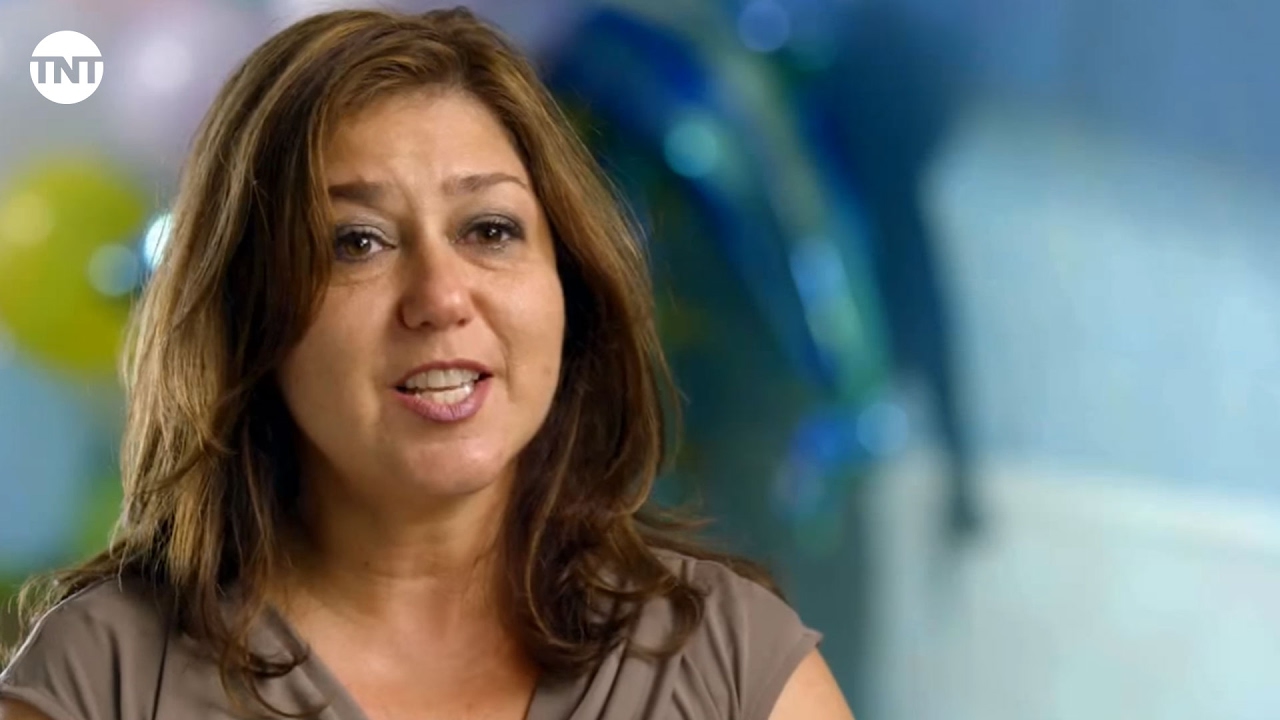 Under the Sea Business Makeover | Save Our Business | TNT