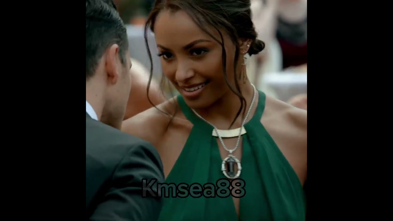 Bonnie in 8x09 Tvd 