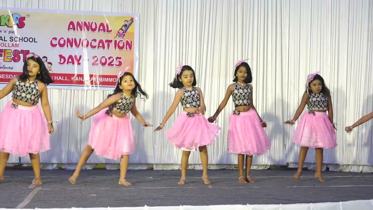 SCHOOL DANCE KISS KISSIK-PUSHPA 2