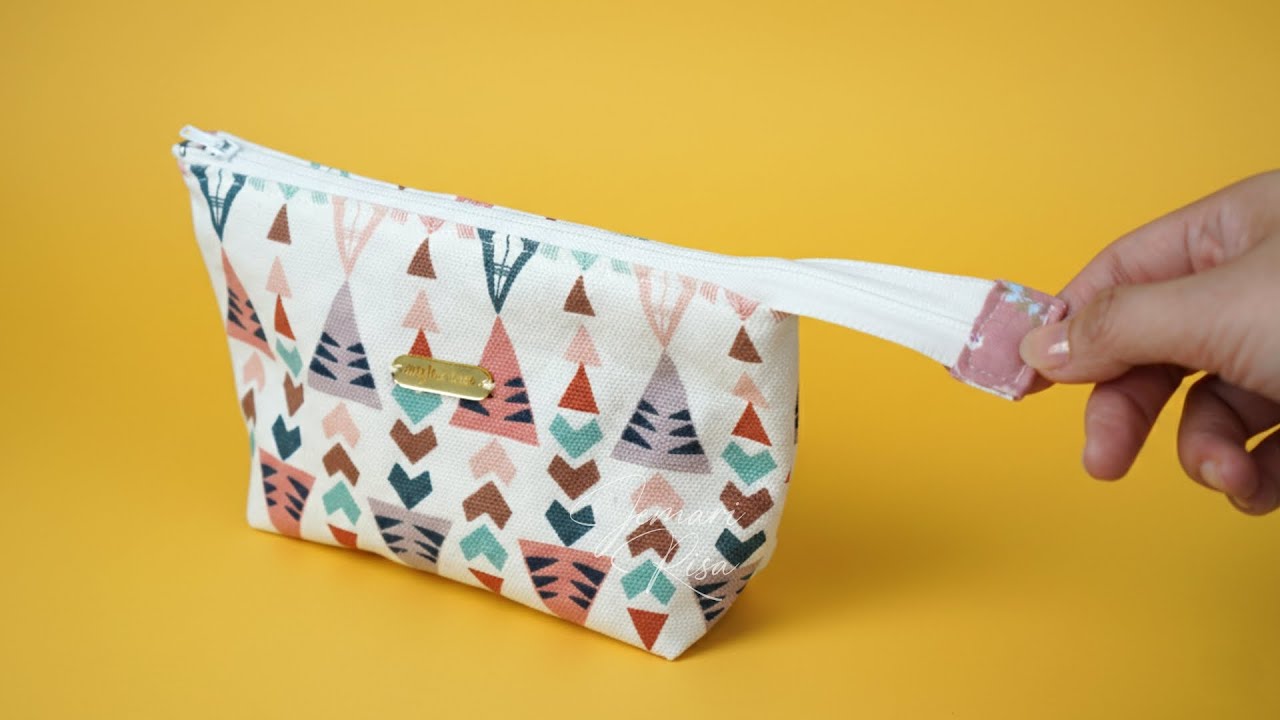 Cara Bikin Pouch Simple dengan Resleting Panjang