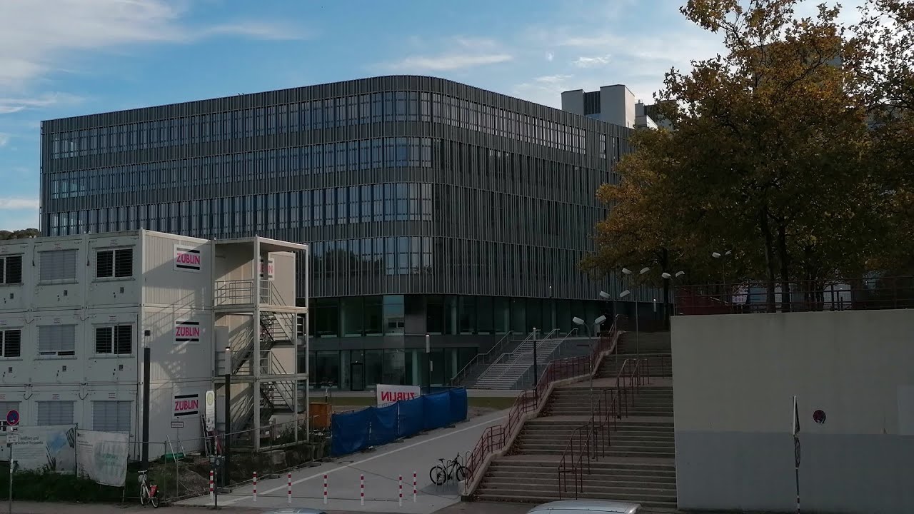 Der fertiggestellte erste Bauabschnitt der Renovierung der Uni Bielefeld