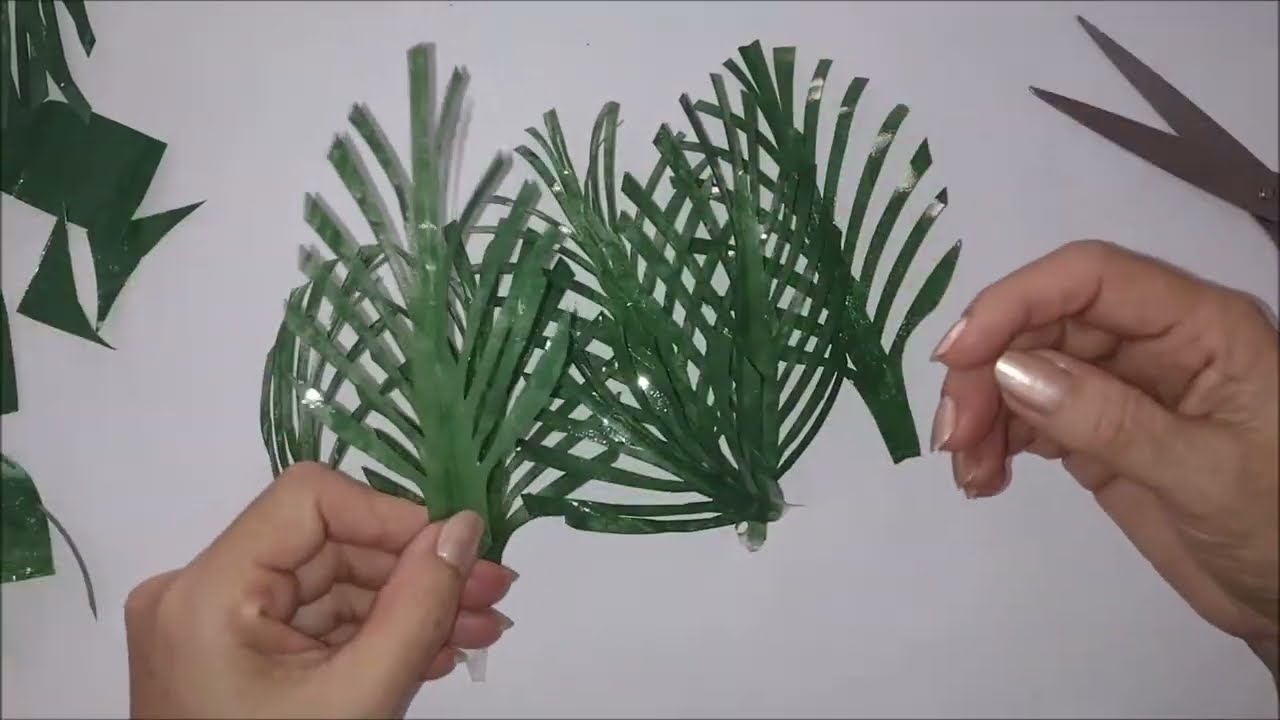 IDEIAS DE ENFEITES DECORATIVOS com GARRAFAS PET