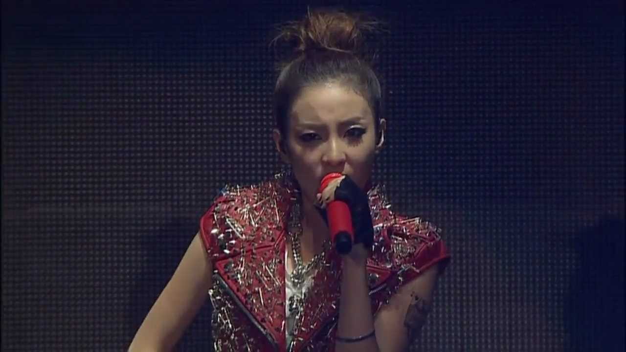 [HD] Dara (ft.CL) - Kiss @ 2NE1 1st Live Concert NOLZA in Seoul + Download link [YGLvnUT]