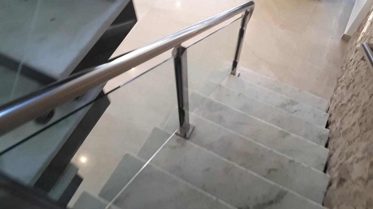 Guarda corpo em inox com vidro corrimão de inox Nobel inox