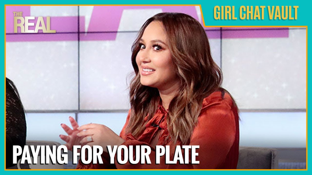 Charging Your Guests for Thanksgiving Dinner, Overrated Dishes & How to Ruin the Holiday