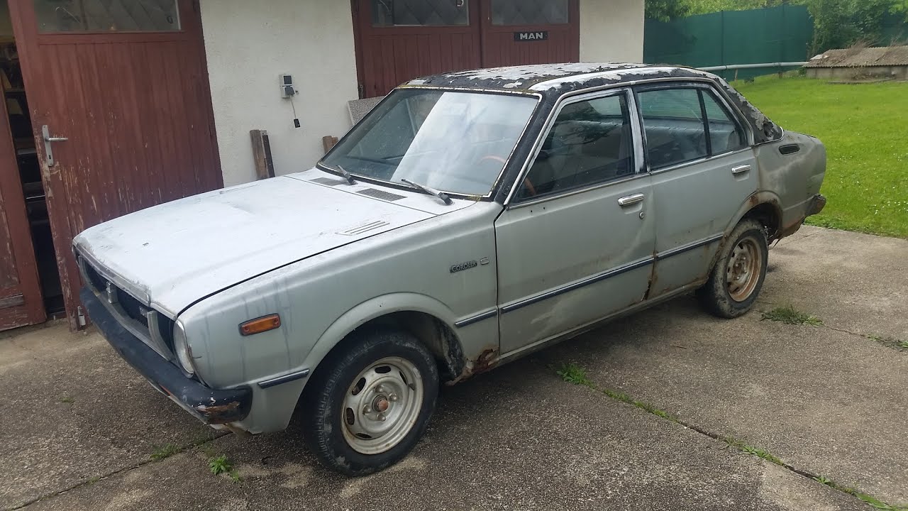 Rusty 1979 Toyota Corolla KE30 Deluxe start