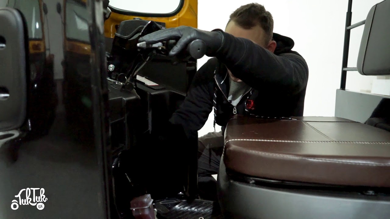 How to Tighten a Tuk Tuk Clutch Cable