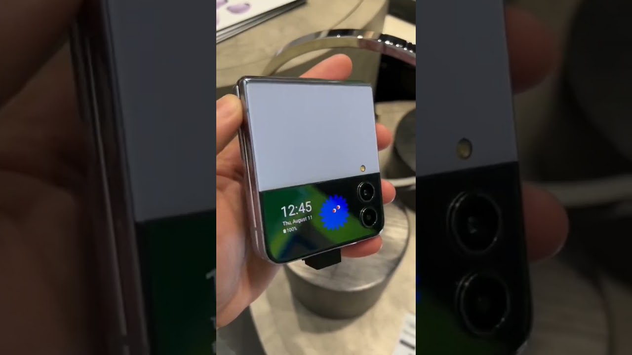Galaxy Z Flip 4 &eacute; s&oacute; um aparelho que FECHA?