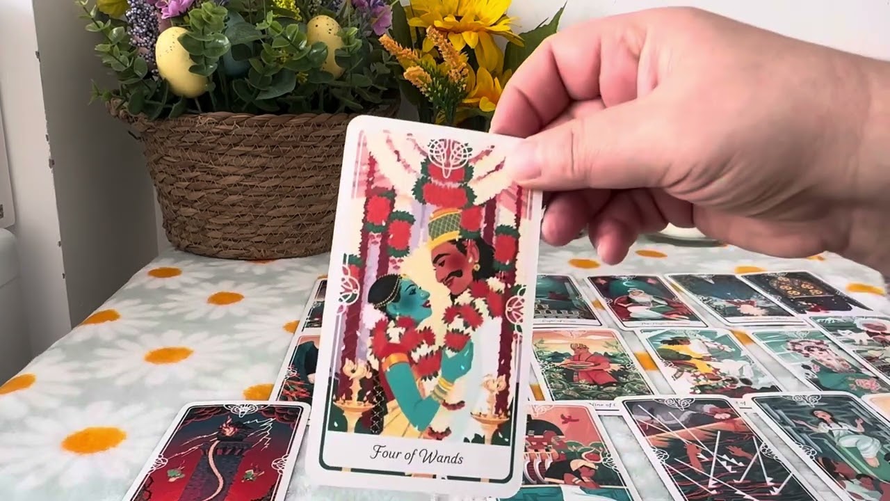 VALAKI TITOKBAN ŐRÜLTEN SZERET TÉGED, ‼️🌹❤️.......ÉS HAMAROSAN EZT FOGJA  TENNI .......☎️❤️
