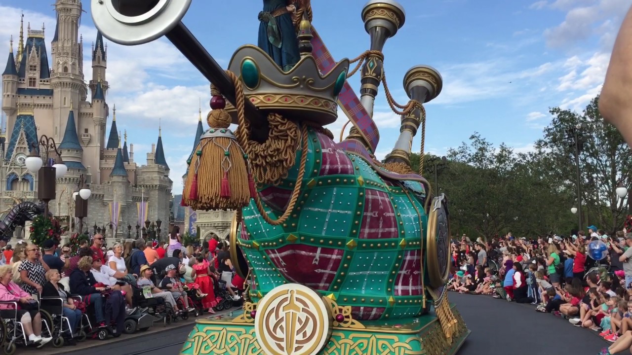 Festival of Fantasy Parade Magic Kingdom Disney World 2016