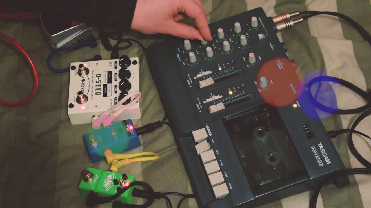 Ambient Tape Loop on a Tascam Porta 02