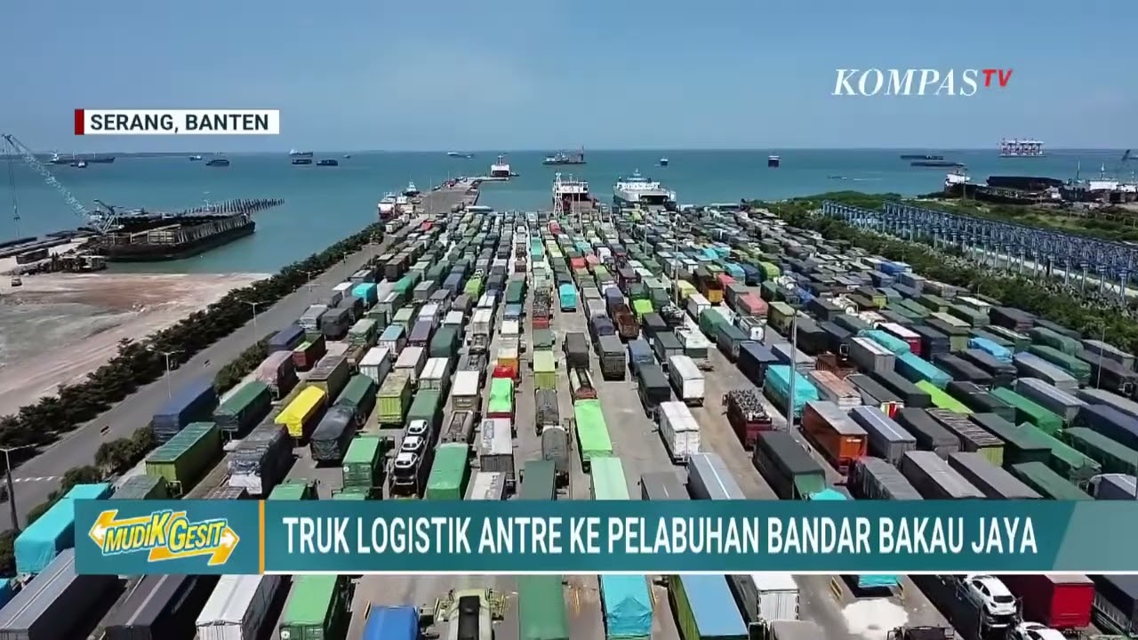 Macet Parah! Antrean Kendaraan Pemudik ke Pelabuhan Gilimanuk Capai 45 KM