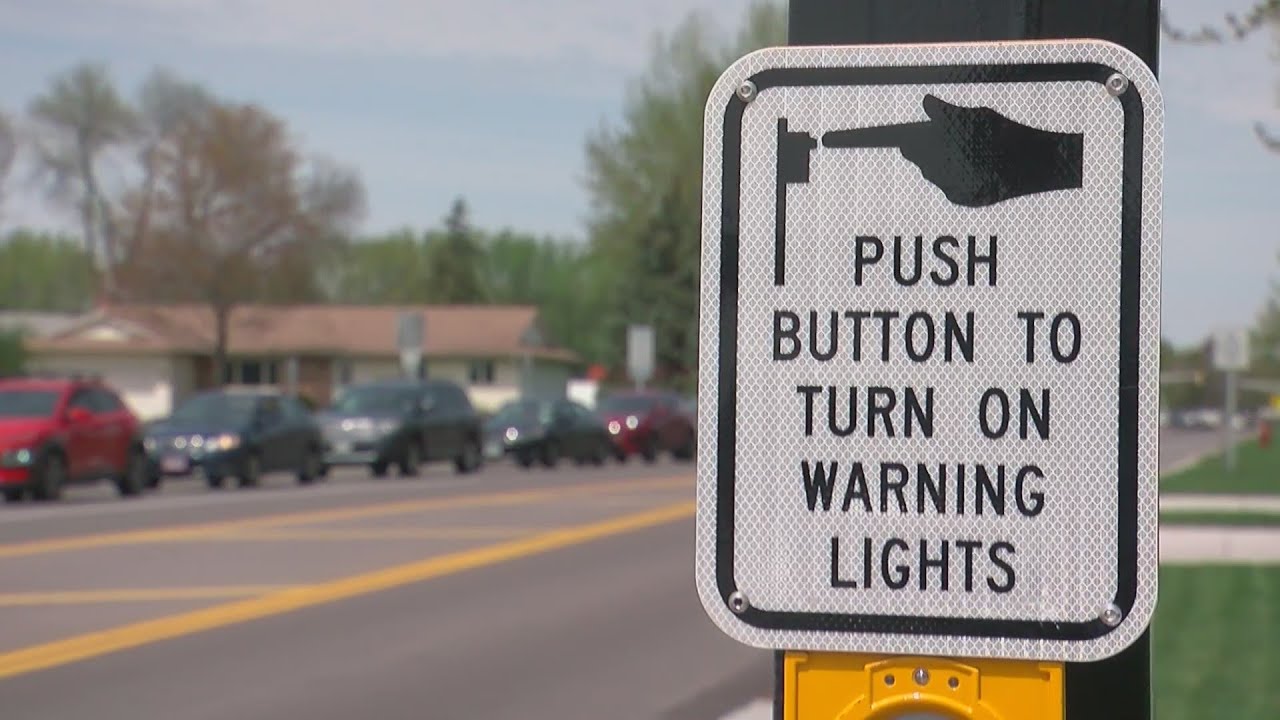 Calls To Fix Dangerous Crosswalk Outside Apple Valley School