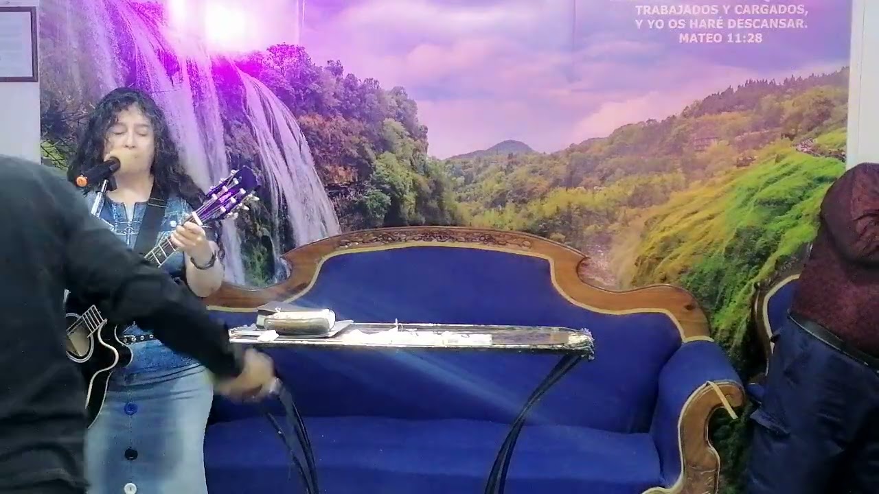1)-ALABANDO A NUESTRO DIOS. 