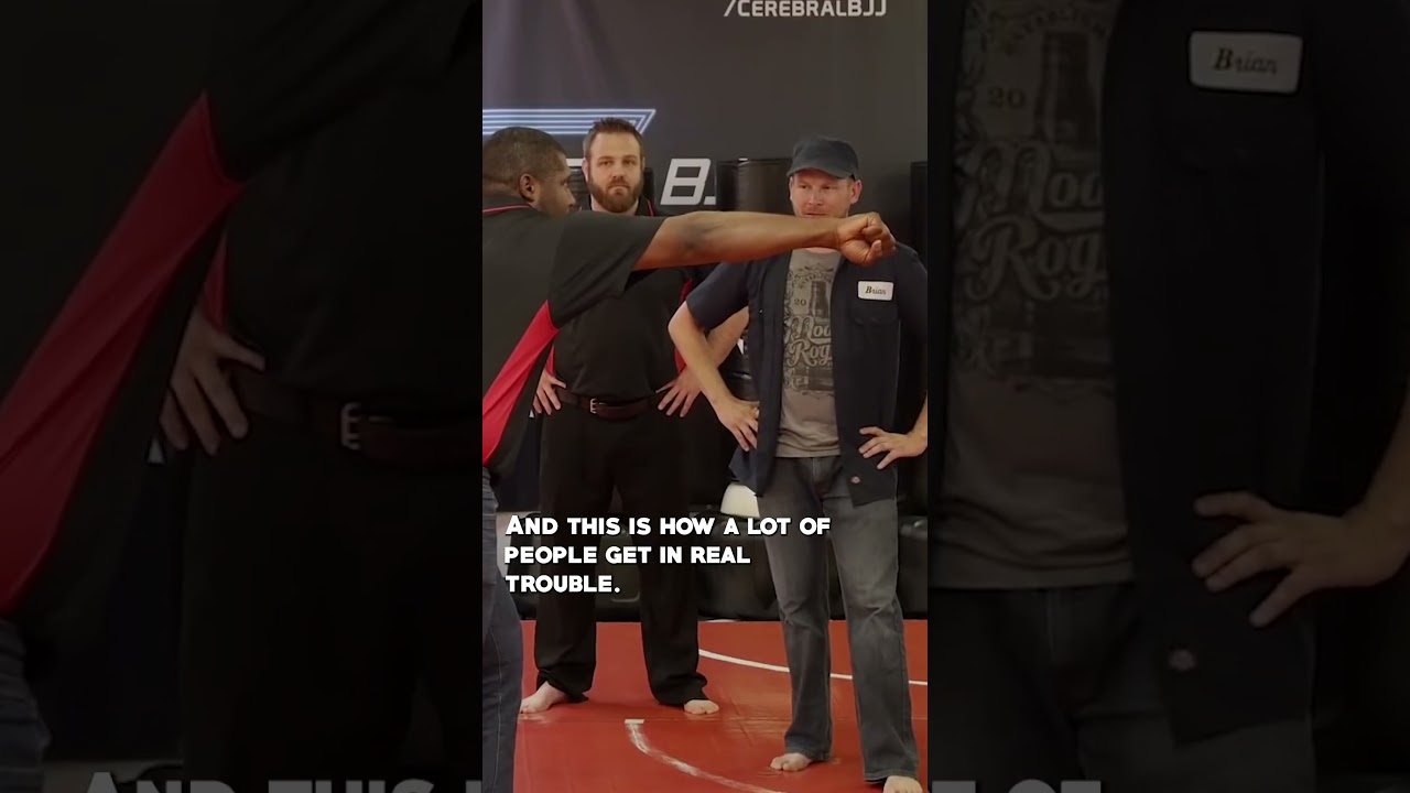 How to CORRECTLY throw a cross punch