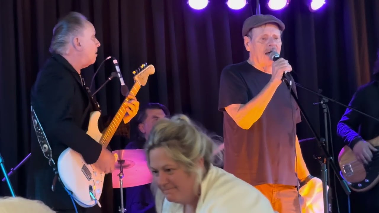 Delbert McClinton & Jimmie Vaughn “Giving It Up For Your Love” LIVE March 21, 2024 Texas
