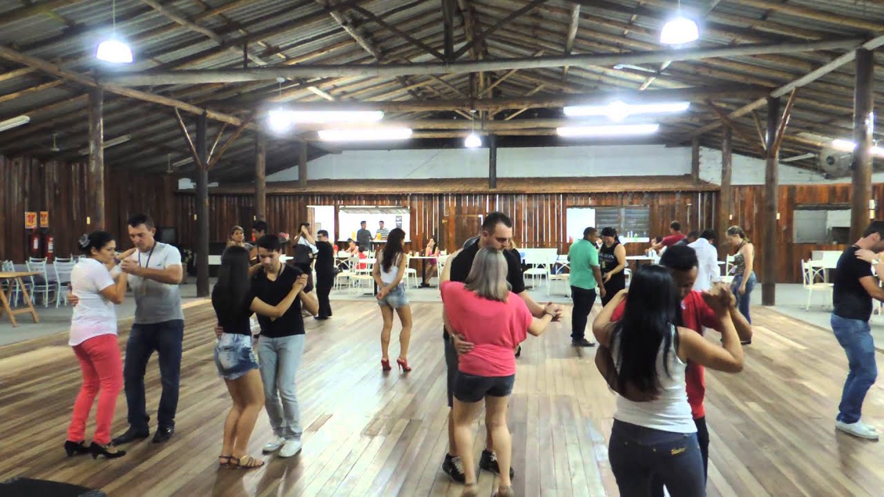 Academia de Danças Tiaraci - Aula de Maxixe - Sexta-Feira - 30/10/2015