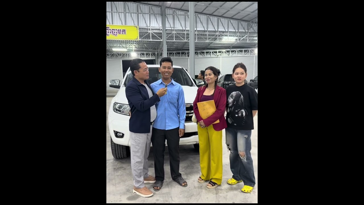  លោកគ្រូ ពោន សួរស្តី ពួកម៉ាក មកពី ខេត្តព្រៃវែង ជួយទិញឡាន  ពី 