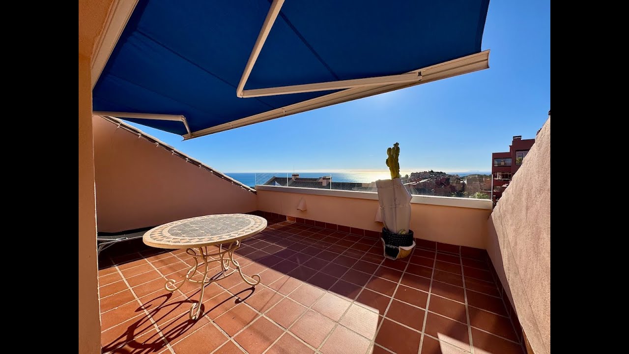 Duplex penthouse for sale in Calahonda, Mijas Costa
