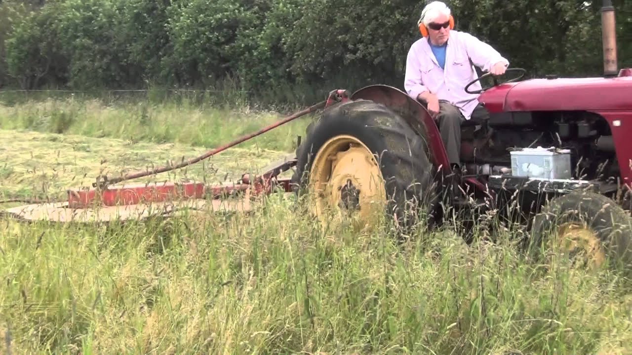 Haymaking finale. Cutting grass with David Brown 950. 30/06/2014.