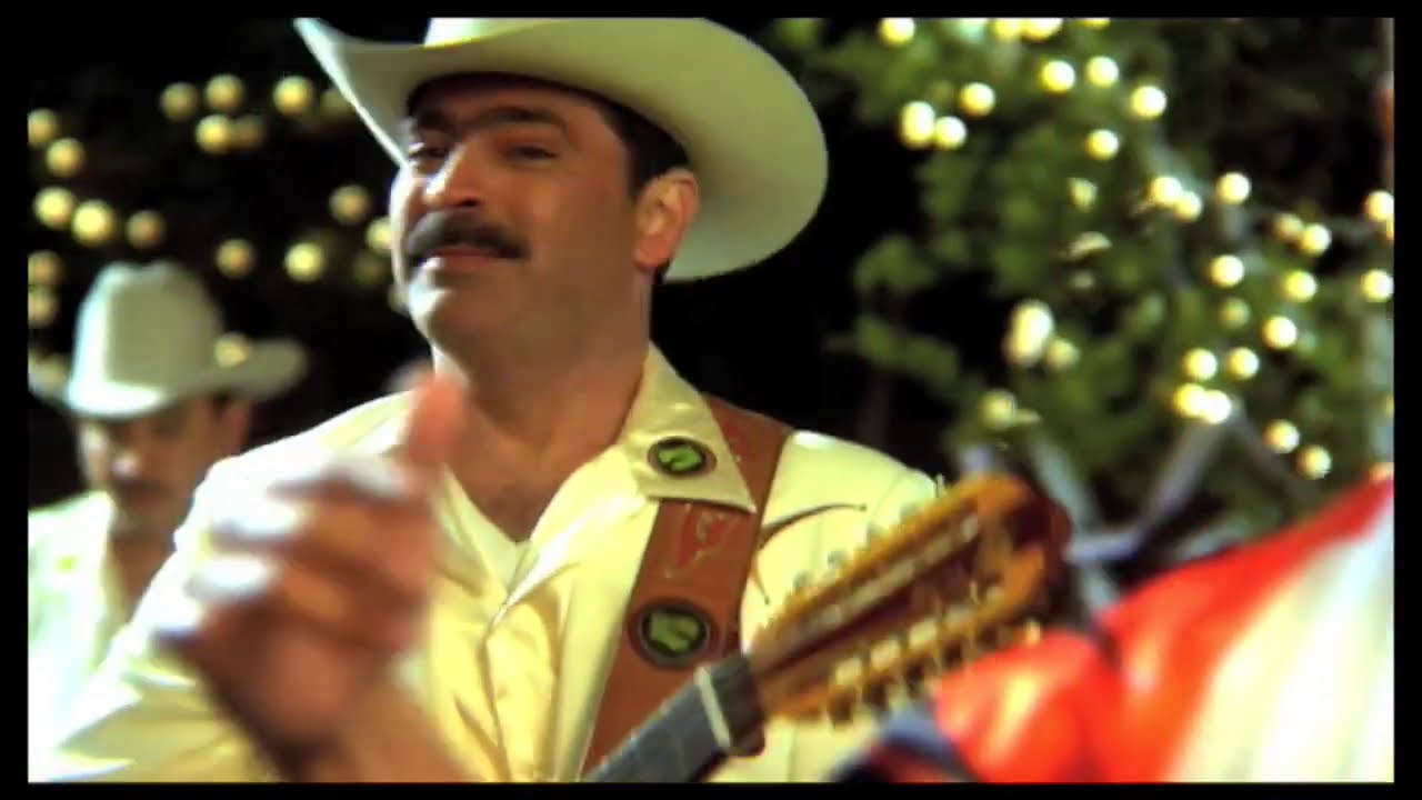 AKWID Feat. LOS TUCANES DE TIJUANA - Ombligo A Ombligo (Video Oficial)