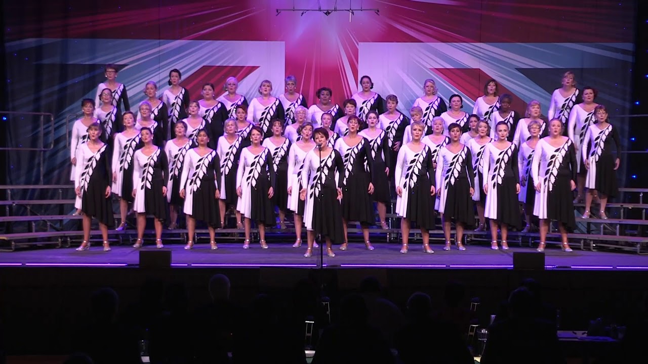 BRONZE LABBS MEDAL WINNER :   Crystal Chords